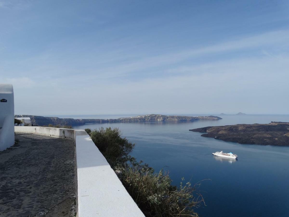 Yposkafo Suites - Studio - Santorini Fira  Exterior foto